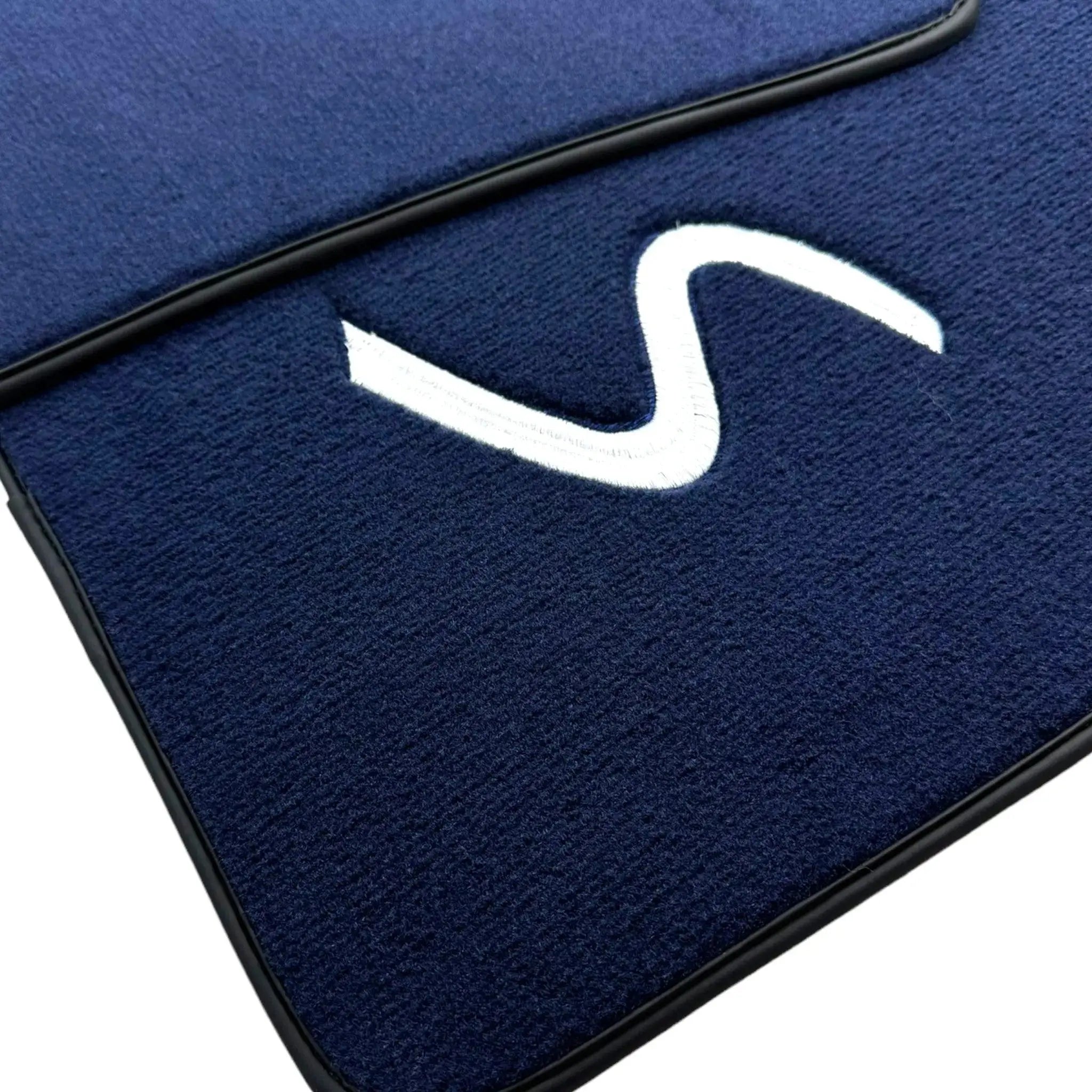 Dark Blue Floor Mats for Mini Countryman F60 Hybrid (2020-2023) - AutoWin