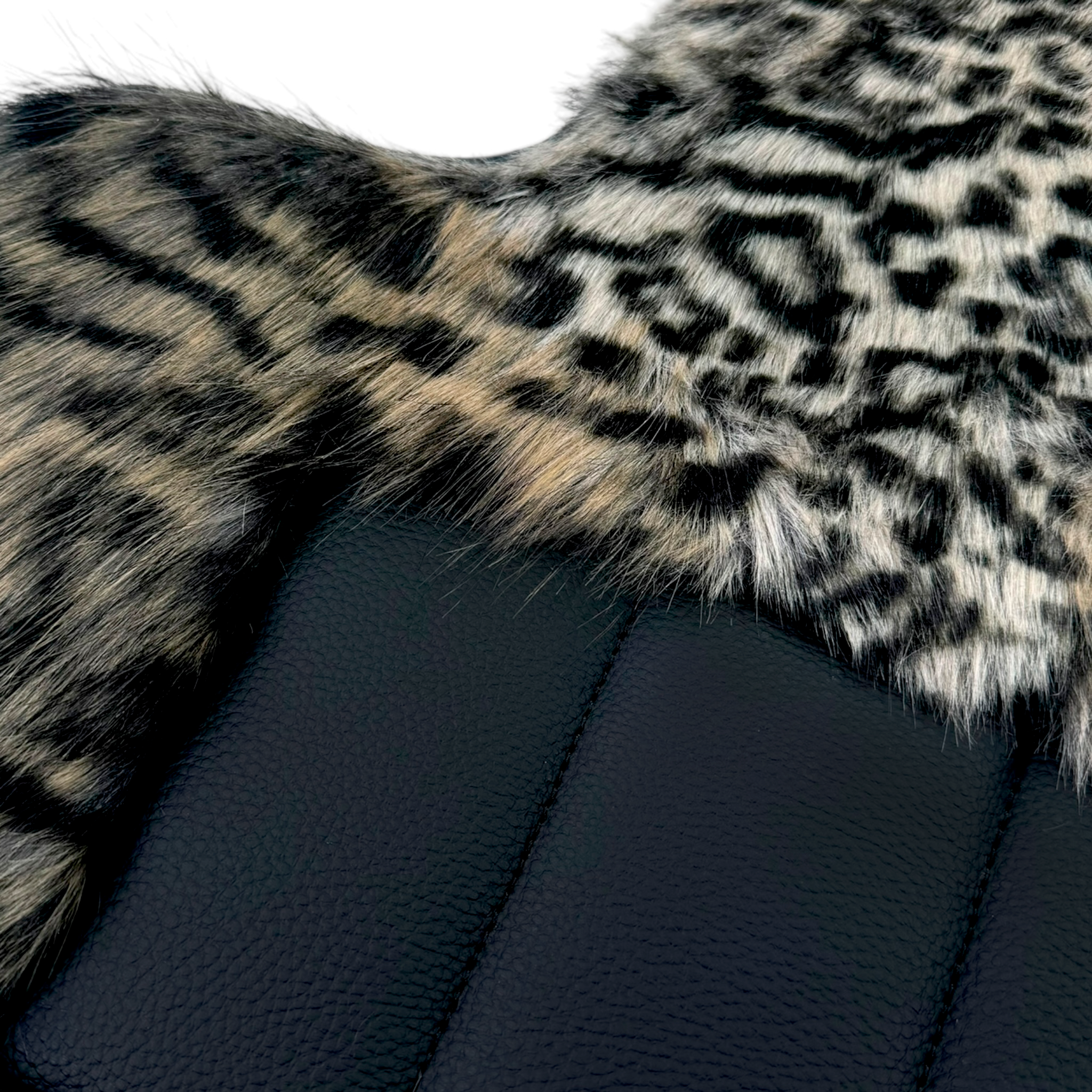 Leopard Fur Floor Mats for Rolls-Royce Phantom VIII (2017-2024) - AutoWin