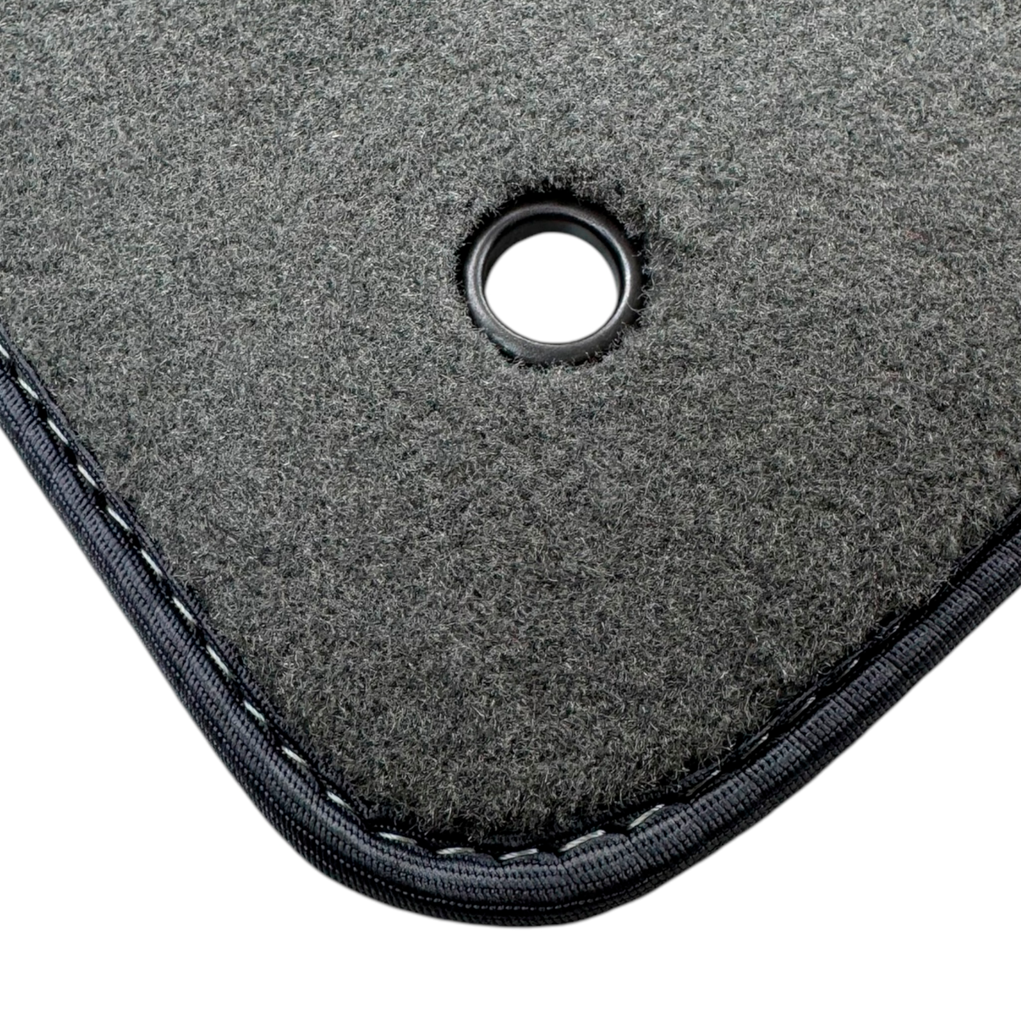 Gray Floor Mats for Dodge Viper (2003-2006) | AutoWin