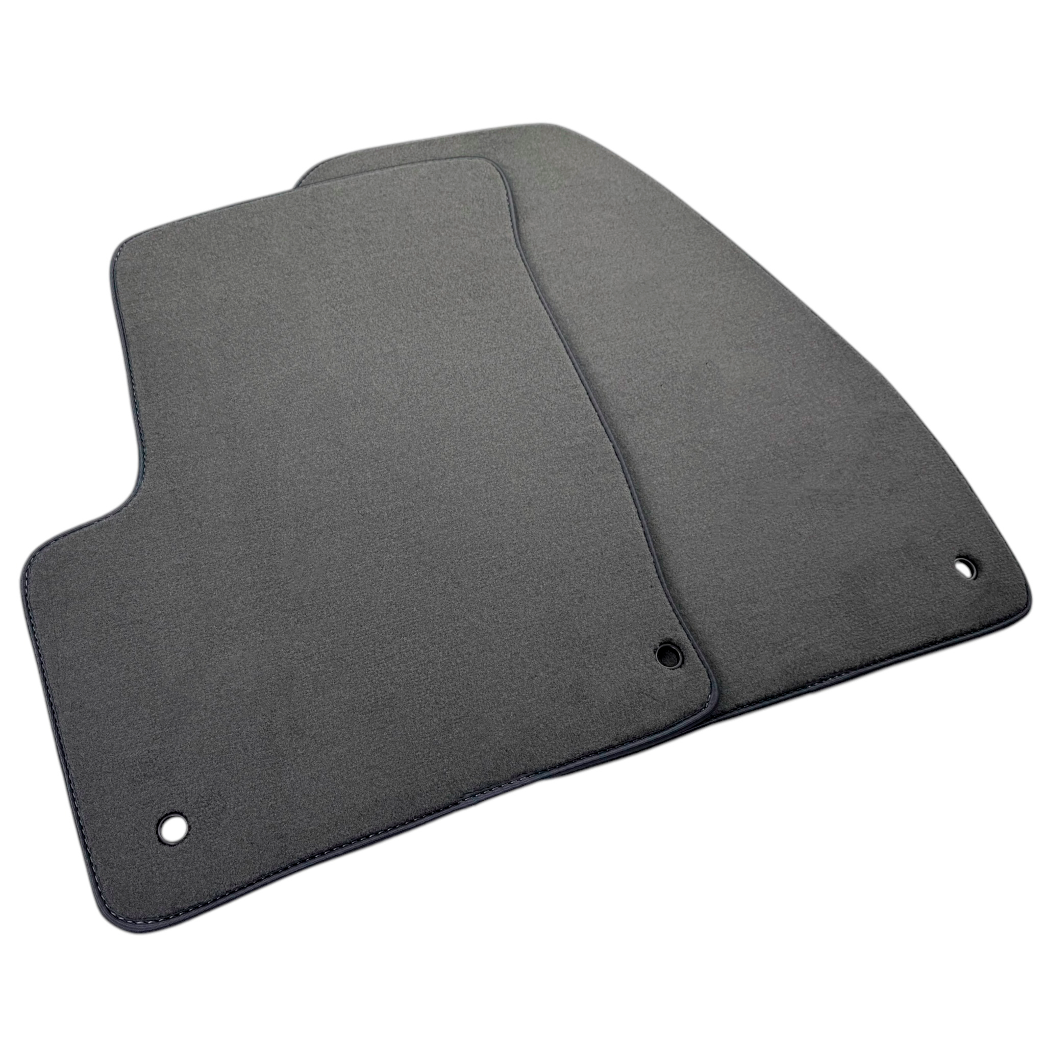 Gray Floor Mats for Jeep Cherokee KK (2008-2013) | AutoWin